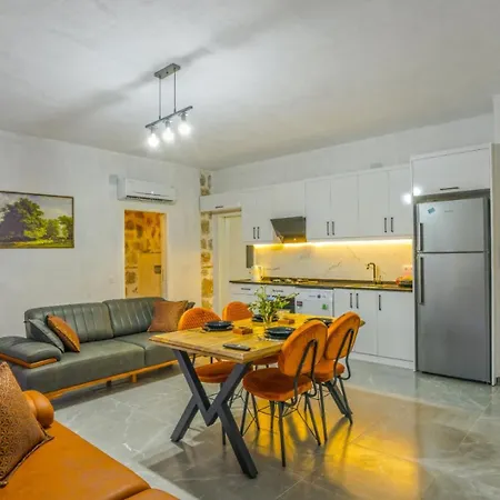 Hotel Karanfil Kaş